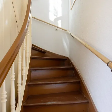 Gisela Apartment *